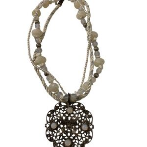 Elegant Cream Beaded Necklace with Intricate Pendant